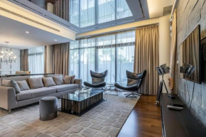 DAMAC Paramount Picadilly 5BR wMaids Room
